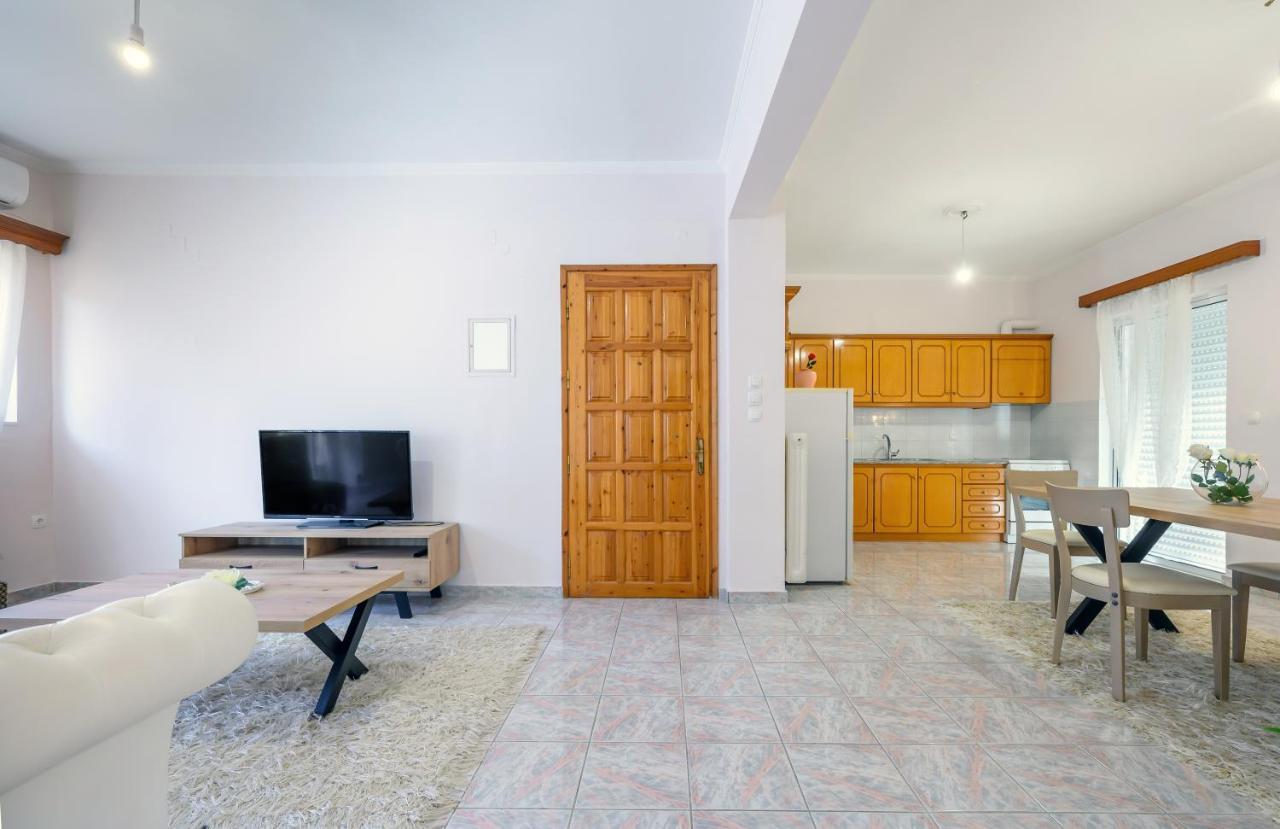 Flower Apartment Preveza Ngoại thất bức ảnh